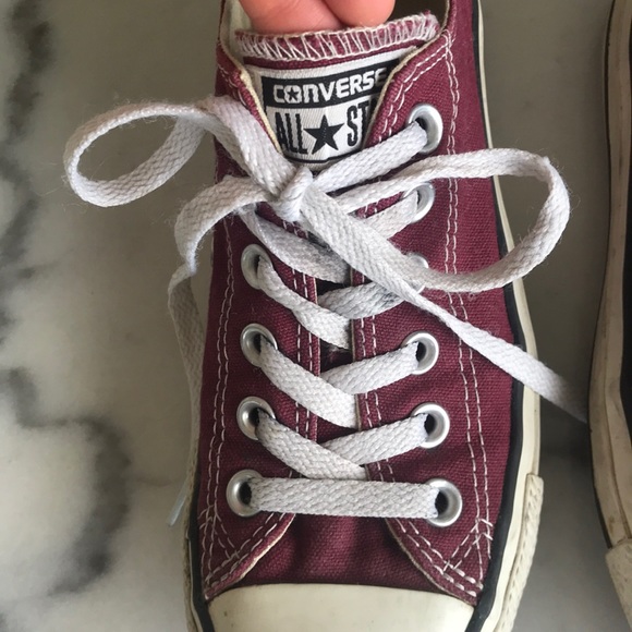 FREE WITH PURCHASE Burgundy converses ! - Picture 5 of 9